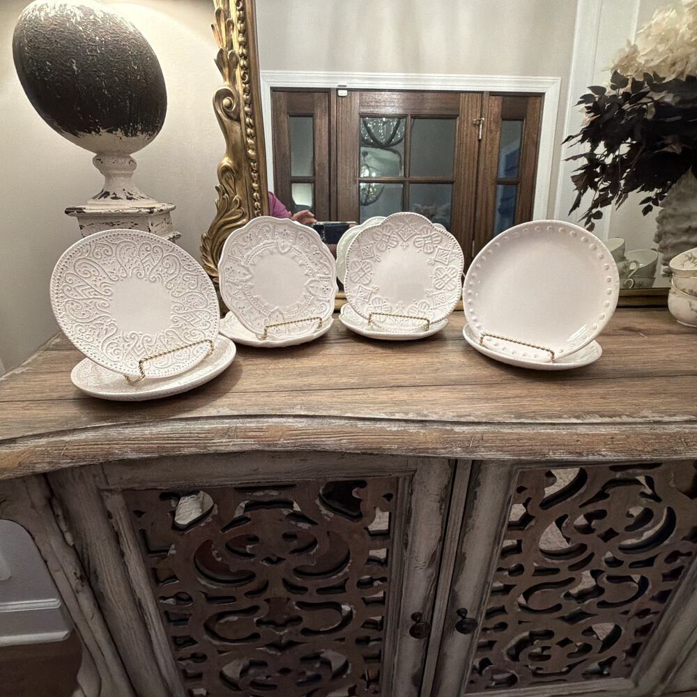 Maison de Versailles Blanc Appetizer Plates - Set of 8 - Excellent